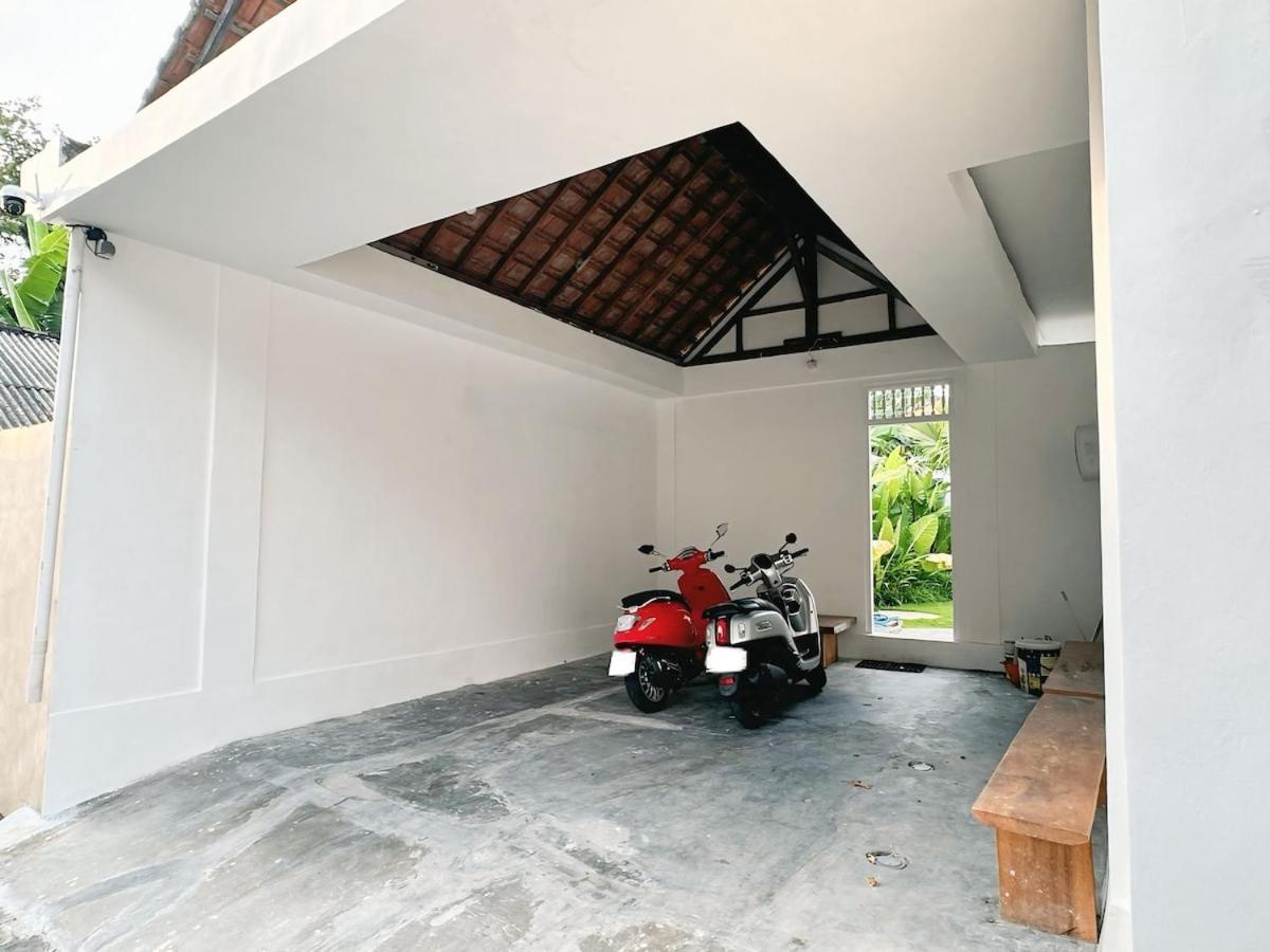 Amerta Villa Seminyak エクステリア 写真